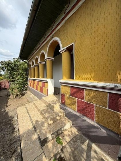 Casă individuală cu 3 camere cu Teren 2500 Mp în Sălcioara