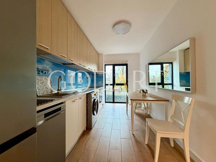 Apartament cu 3 camere decomandat în Domenii