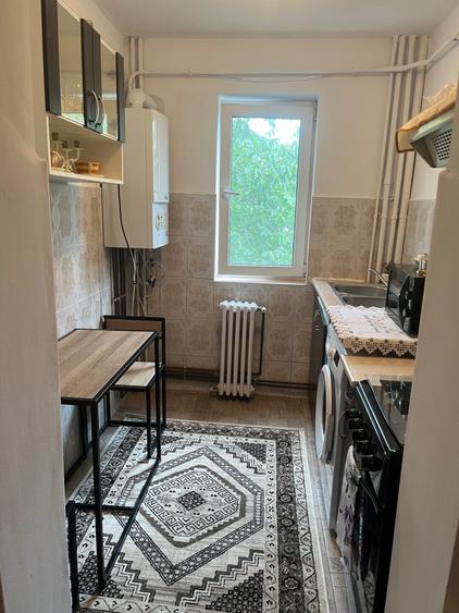 Apartament cu 2 camere decomandat în Moara de foc