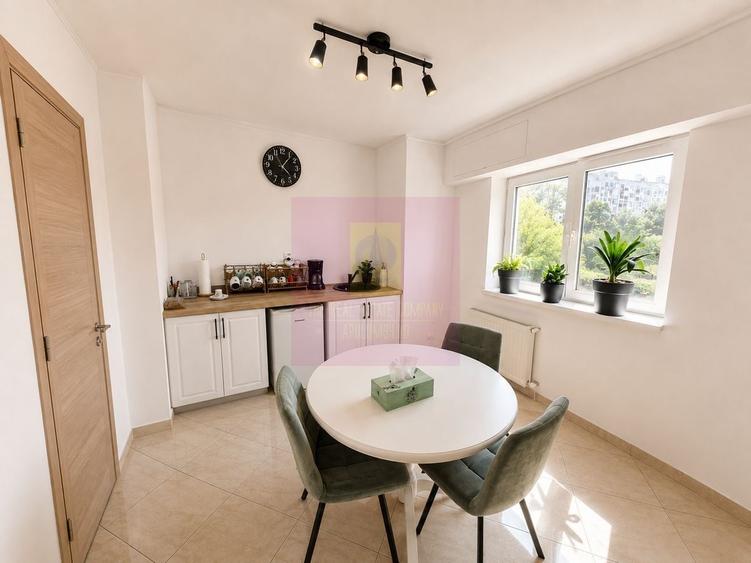 Apartament cu 4 camere decomandat în Unirii
