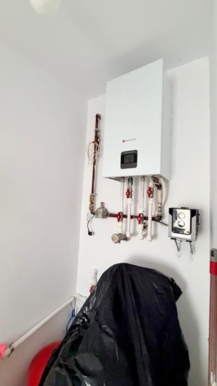 Casă individuală cu 5 camere cu Canalizare în Unirii