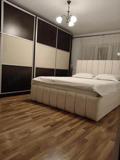 Apartament cu 3 camere decomandat în Inel II