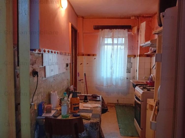 LIBER! 2 cam 50mp Confort 1 Decomandat, etaj 2 din4 , zona Caporal Musat - 3