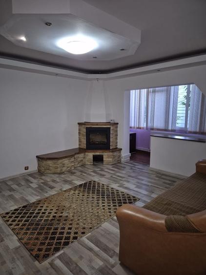 Apartament cu 2 camere semidecomandat în Broșteni