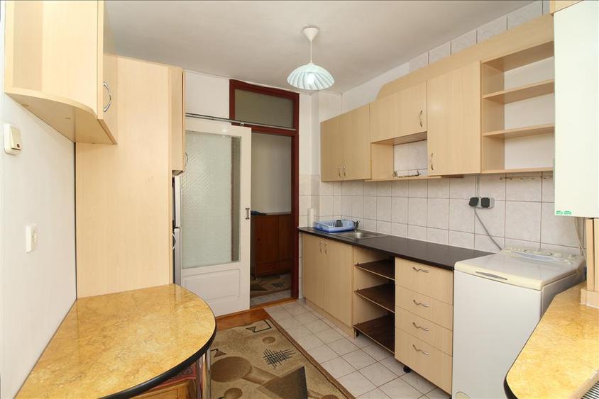 Apartament cu 2 camere decomandat în Zorilor — fotografia 1