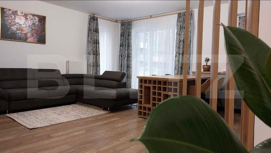 Apartament cu 3 camere decomandat, mobilat în Libertății