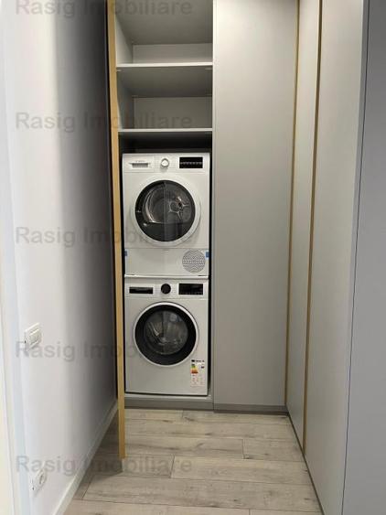 Apartament cu 2 camere decomandat în Aviației