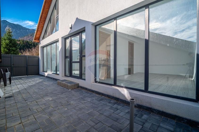 Casă individuală cu 3 camere cu Teren 107 Mp în Valea Alba
