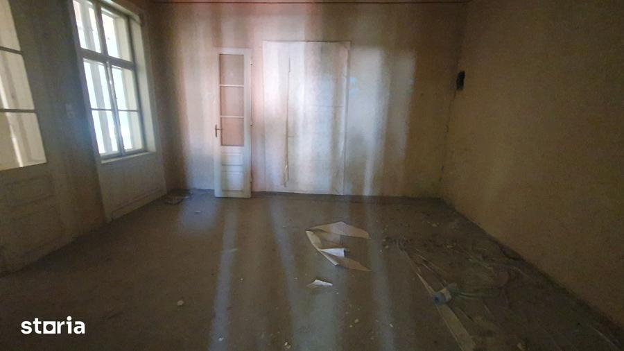 Vand apartament 5 camere zona Centrala - ID : RH-40460-property - 8