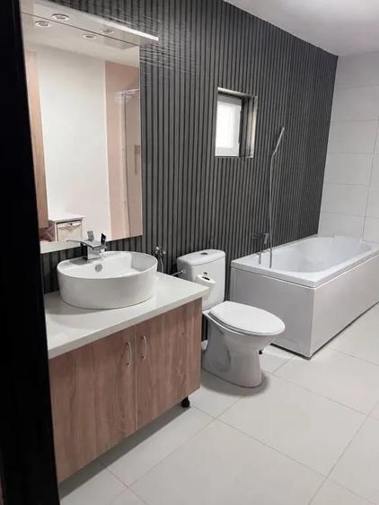 Casă cu 3 camere în Lunca de Jos
