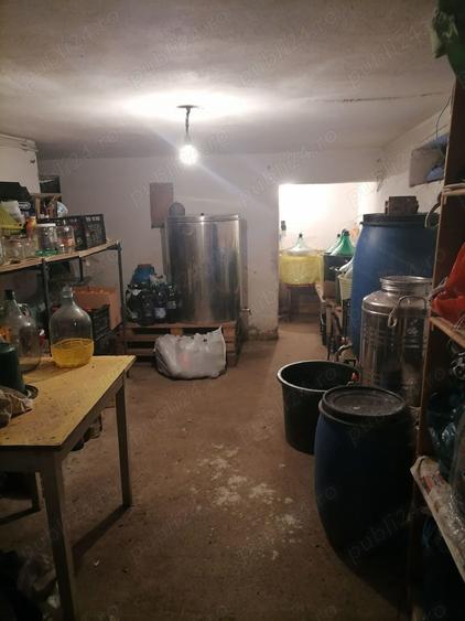 Casă cu 3 camere în Central