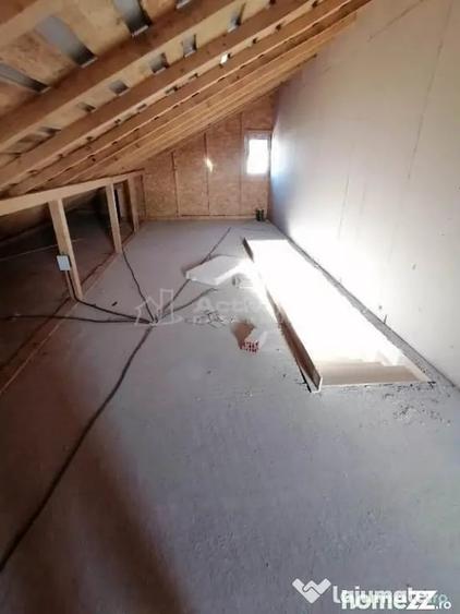 Casă cu 4 camere cu Teren 210 Mp în Rahova