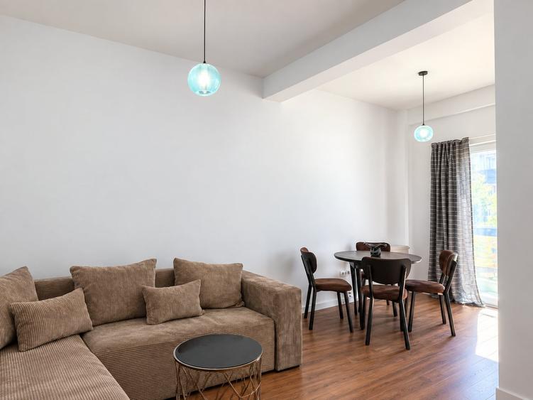 Apartament cu 2 camere semidecomandat, mobilat în Dâmbul Rotund