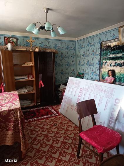 Casă cu 5 camere cu Teren 390 Mp în Central