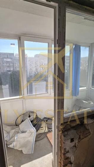 Apartament cu 2 camere în Mihai Bravu
