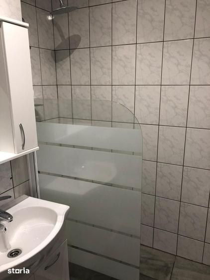 Apartament cu 3 camere în 22 Decembrie 1989
