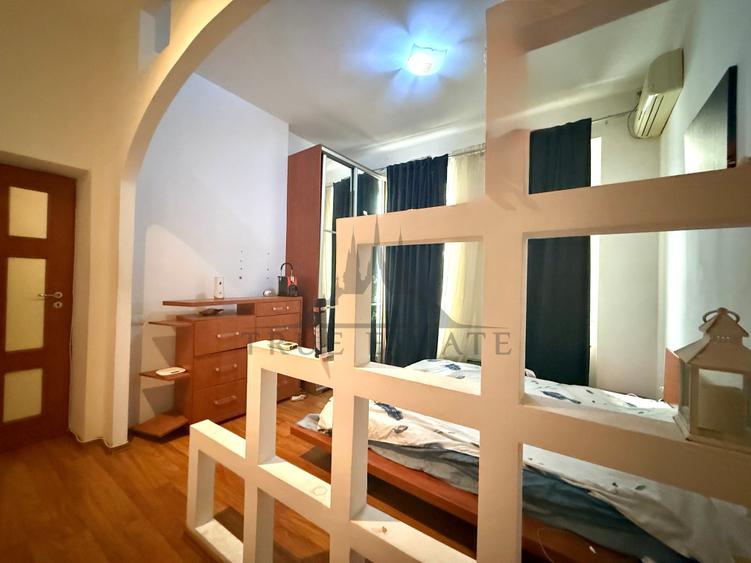 Apartament cu 2 camere semidecomandat în Universitate
