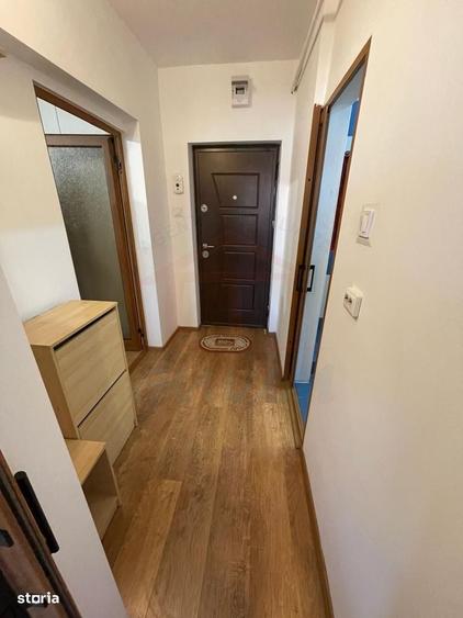 Garsonieră în Sârbi