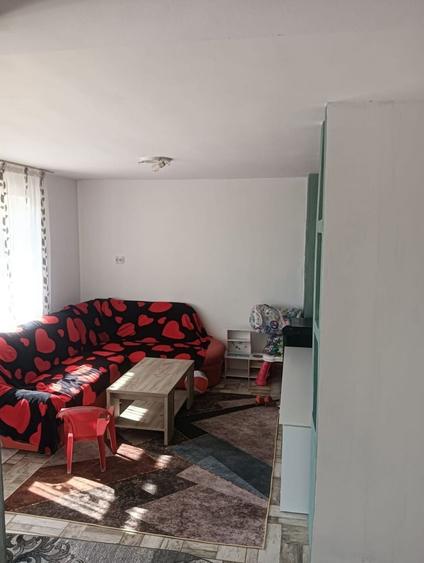 Casă individuală cu 2 camere cu Canalizare în Pietrăria