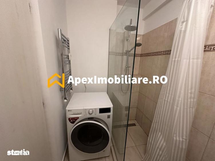 Apartament cu 2 camere decomandat în Universitate