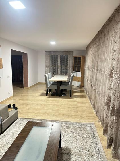 Casă individuală cu 5 camere cu Garaj în Gura Sohodol