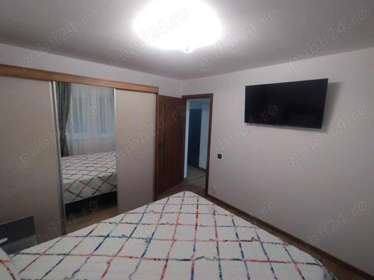 Apartament cu 2 camere decomandat în Telecabinei