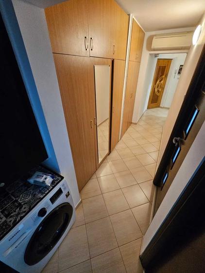 Apartament cu 3 camere decomandat în Chișinau
