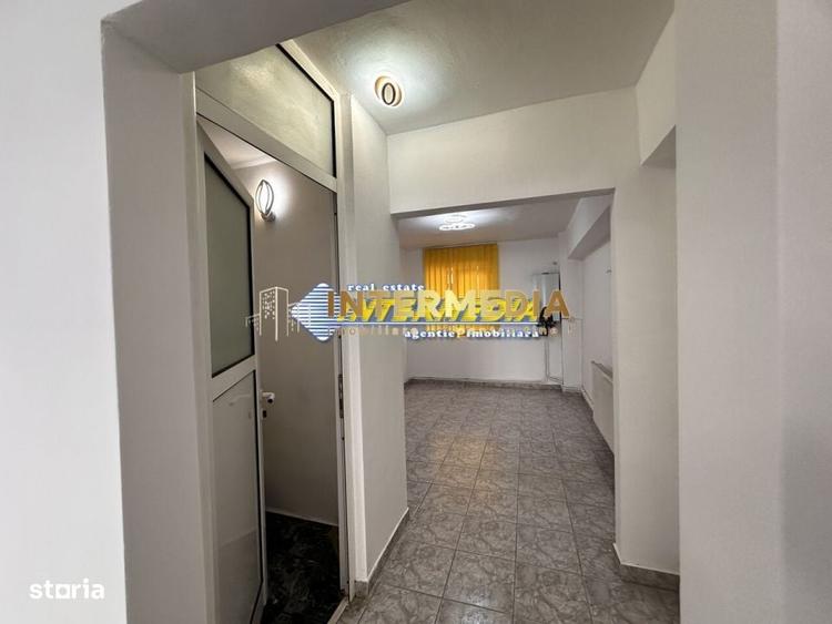 Spațiu comercial, de 34 mp, în Ciupercenii Noi