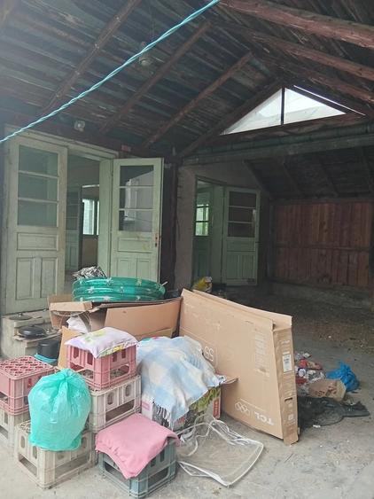 Casă cu 6 camere cu Teren 805 Mp în Central
