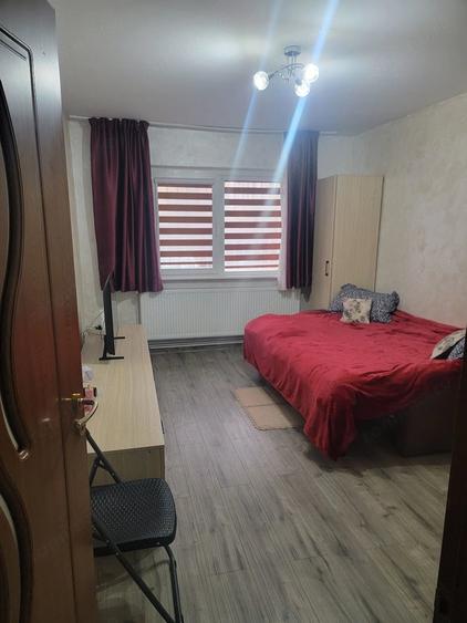 Garsonieră decomandată în Drumul Carului
