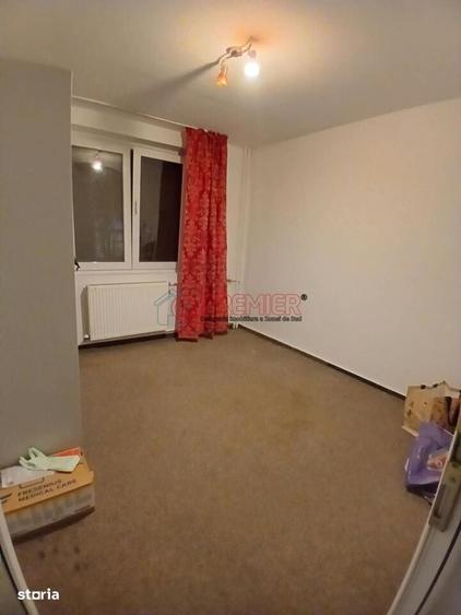 Apartament cu 4 camere în Central