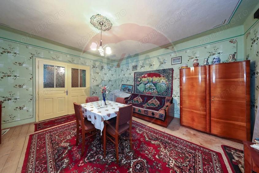 Casă cu 3 camere cu Teren 396 Mp în Ungra