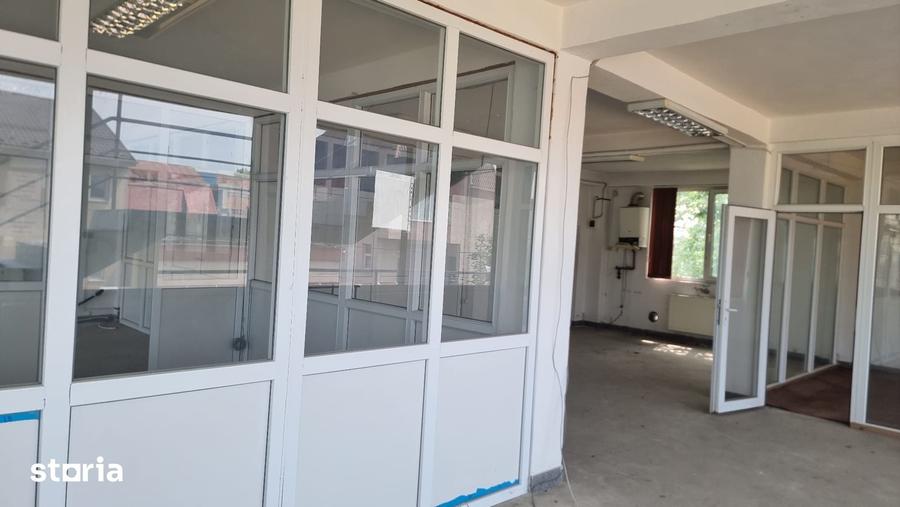 Spațiu comercial, de 185 mp, în Craiovei