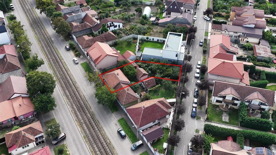 Casă individuală cu 3 camere cu Teren 503 Mp în Iosia