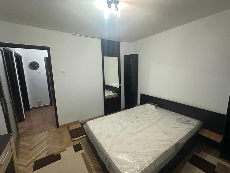 Inchiriez apartament 2 camere strada Vigoniei