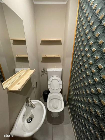 Apartament cu 3 camere decomandat în Romană