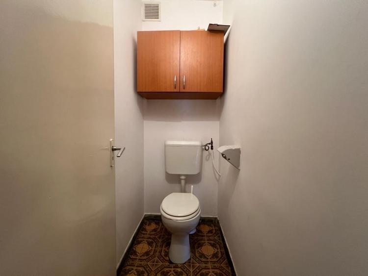 Apartament cu 3 camere decomandat, mobilat în Tomis II