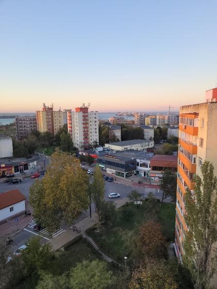 Apartament cu 2 camere decomandat în Tomis Nord