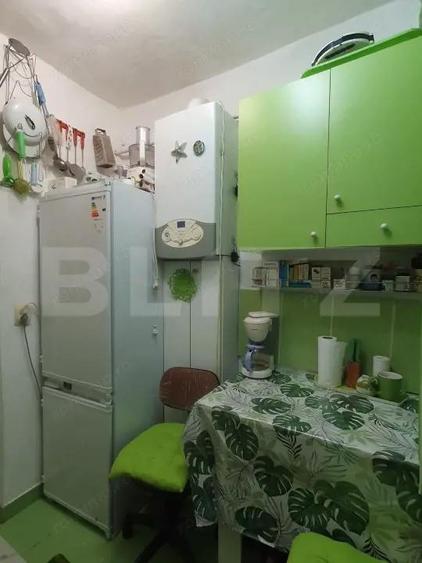 Garsonieră decomandată în Central