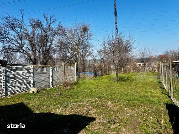 Casă cu 5 camere cu Teren 1175 Mp în Șimnicu de Sus