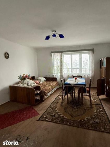 Casă cu 2 camere cu Teren 800 Mp în Mândra