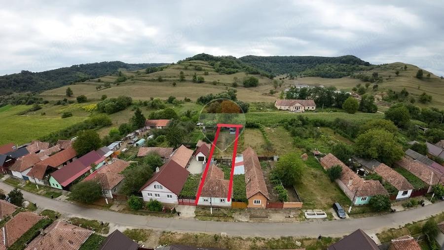 Casă cu Teren 900 Mp în Laslea