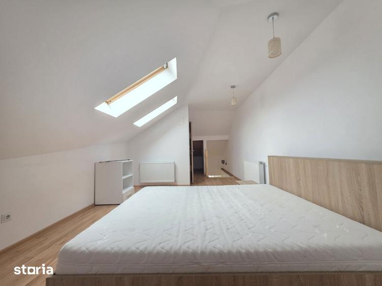 Apartament cu 4 camere decomandat în Valea Cetății