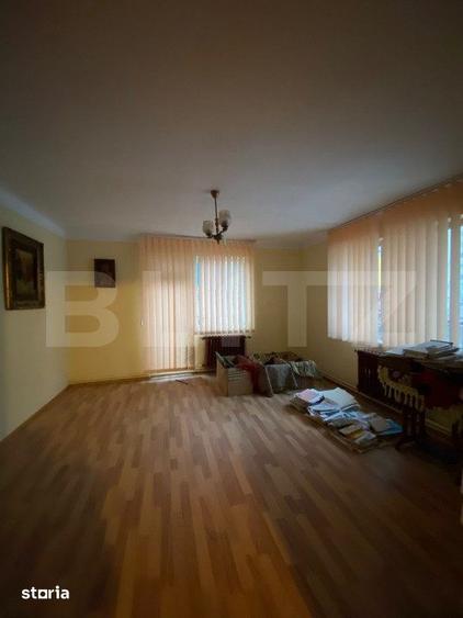 Casă cu 7 camere cu Teren 500 Mp în Ștefan cel Mare