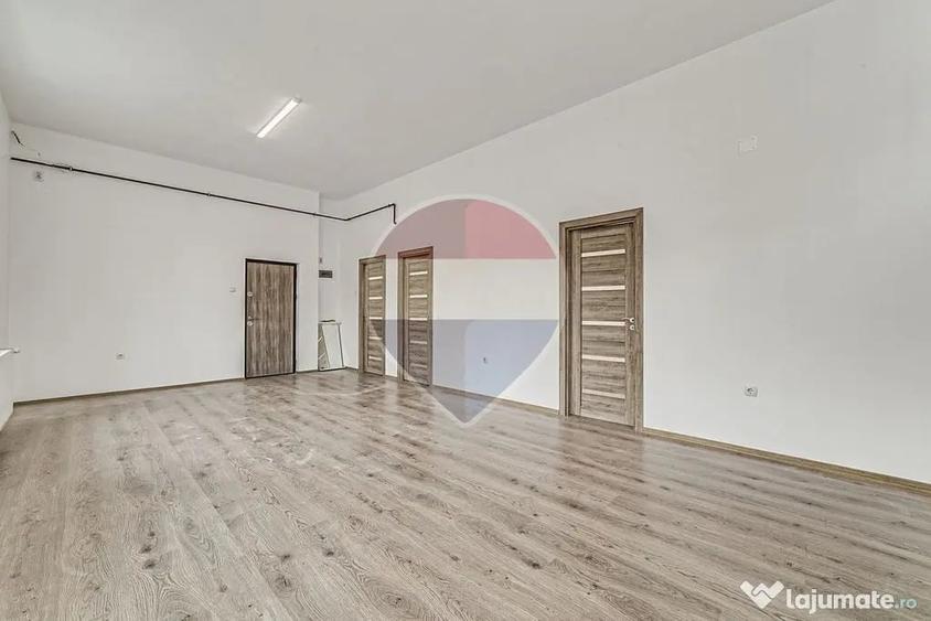Spațiu comercial, de 50 mp, în Central