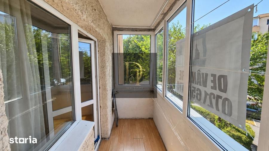 Apartament cu 2 camere decomandat în Tractorul