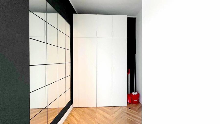 Apartament cu 2 camere semidecomandat, mobilat în Central