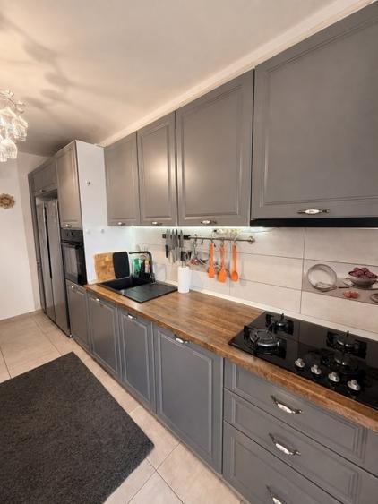 Apartament cu 3 camere decomandat, mobilat în Rahova