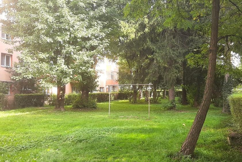Brasov Apartament 2 camere etaj intermediar foarte aproape de piata Astra - 17
