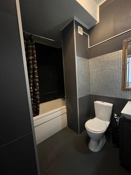 Apartament cu 3 camere decomandat în UTA